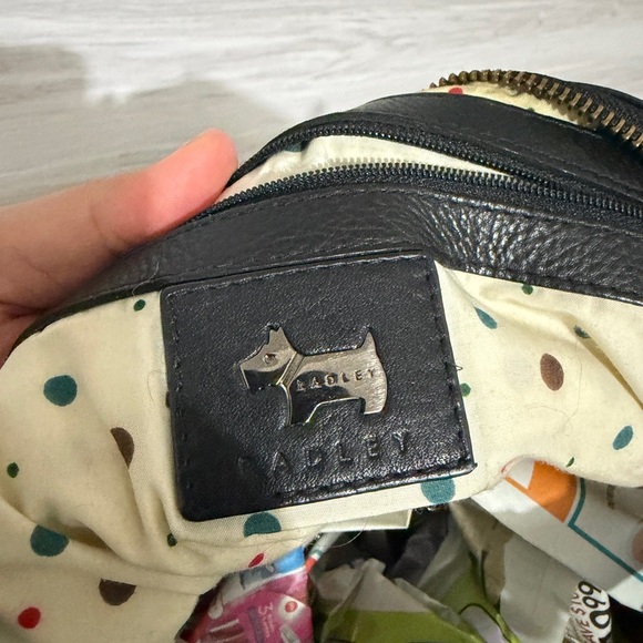 Hilary Radley Black Leather Hobo Bag - Picture 4 of 11